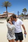 Sevilla, 19 en 20 Juni 2013
Rafel v d Vaart met zijn vriendin Sabia Boulahrouz en hun drie kinderen
Damian v d Vaart, Amaya Boulahrouz en Daamin Boulahrouz op het strand en bij hun hotel voor hun gezamelijk eerste vakantie samen.
Foto Peter Smulders BV