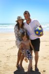 Sevilla, 19 en 20 Juni 2013
Rafel v d Vaart met zijn vriendin Sabia Boulahrouz en hun drie kinderen
Damian v d Vaart, Amaya Boulahrouz en Daamin Boulahrouz op het strand en bij hun hotel voor hun gezamelijk eerste vakantie samen.
Foto Peter Smulders BV