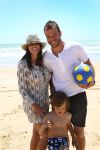 Sevilla, 19 en 20 Juni 2013
Rafel v d Vaart met zijn vriendin Sabia Boulahrouz en hun drie kinderen
Damian v d Vaart, Amaya Boulahrouz en Daamin Boulahrouz op het strand en bij hun hotel voor hun gezamelijk eerste vakantie samen.
Foto Peter Smulders BV