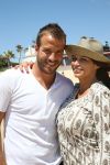 Sevilla, 19 en 20 Juni 2013
Rafel v d Vaart met zijn vriendin Sabia Boulahrouz en hun drie kinderen
Damian v d Vaart, Amaya Boulahrouz en Daamin Boulahrouz op het strand en bij hun hotel voor hun gezamelijk eerste vakantie samen.
Foto Peter Smulders BV
