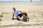 Sevilla, 19 en 20 Juni 2013
Rafel v d Vaart met zijn vriendin Sabia Boulahrouz en hun drie kinderen
Damian v d Vaart, Amaya Boulahrouz en Daamin Boulahrouz op het strand en bij hun hotel voor hun gezamelijk eerste vakantie samen.
Foto Peter Smulders BV