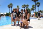Sevilla, 19 en 20 Juni 2013
Rafel v d Vaart met zijn vriendin Sabia Boulahrouz en hun drie kinderen
Damian v d Vaart, Amaya Boulahrouz en Daamin Boulahrouz op het strand en bij hun hotel voor hun gezamelijk eerste vakantie samen.
Foto Peter Smulders BV