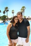 Sevilla, 19 en 20 Juni 2013
Rafel v d Vaart met zijn vriendin Sabia Boulahrouz en hun drie kinderen
Damian v d Vaart, Amaya Boulahrouz en Daamin Boulahrouz op het strand en bij hun hotel voor hun gezamelijk eerste vakantie samen.
Foto Peter Smulders BV