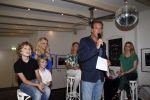 Amsterdam 20 juni 2013
Boek presentatie Nina Veeneman Diets Noor Schutte Kerckhoff en Marieke Wigmans Bremers in het melkhuis in het vondelpark. Richard Kemper met zoon
Peter Smulders bv