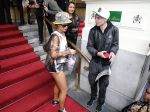 Amsterdam 26 juni 2013
Rihanna vertrekt bij het amstel hotel na haar concerten in het ziggo dome. Ze ging met de tourbus naar Keulen.
Peter Smulders bv