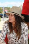 Sevilla, 19 en 20 Juni 2013
Rafel v d Vaart met zijn vriendin Sabia Boulahrouz en hun drie kinderen
Damian v d Vaart, Amaya Boulahrouz en Daamin Boulahrouz op het strand en bij hun hotel voor hun gezamelijk eerste vakantie samen.
Foto Peter Smulders BV