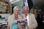 Apeldoorn 10 juni 2013
Presntatie nieuwe boek Sonja Bakker. Haar vader zoon Bram en man Jan Reus zijn daarbij aanwezig.
Peter Smulders bv
