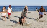 ibiza 14 juni 2013
Wesley en Rodney Sneijder aan het voetballen met Xelly en Rebecca Cabu v Kasbergen Gokhan Saki Reduan Diba en andere vrienden op het strand van Coco Beach.
Peter Smulders bv