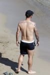 ibiza 15 juni 2013
Wesley Sneijder en Yolanthe Sneijder Cabau met Rodney Reduan en Jalal Diba en vrienden bij tropicana beach.
Peter Smulders bv