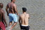 ibiza 15 juni 2013
Wesley Sneijder en Yolanthe Sneijder Cabau met Rodney Reduan en Jalal Diba en vrienden bij tropicana beach.
Peter Smulders bv