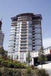 Istanbul 20 en 22 mei 2013
Diverse gebouwen en populaire winkels in Istanbul. Apartementen complex waar Wesley Sneijder en Yolanthe Sneijder Cabau wonen
Peter Smulders bv