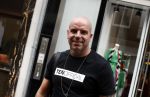 Amsterdam 21 juni 2016
Andy v d Mweyde op de pc hooftstraat met een shirt van 10official aan. (Merk van Rodney Sneijder)