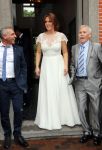 Belgie 16 juni 2016
Een zwangere Belle Perez trouwt met Wouter van der Horst. De ouders zijn natuurlijk ook aanwezig.