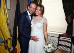Belgie 16 juni 2016
Een zwangere Belle Perez trouwt met Wouter van der Horst. De ouders zijn natuurlijk ook aanwezig.