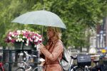Amsterdam 21 juni 2016 
Claudia de Breij met haar vriendin Jessica v Geel op de pc hooftstraat