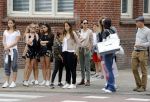 Amsterdam 22 juni 2016 
Danielle Oerlemans met allemaal kinderen in amsterdam zuid