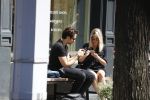 Amsterdam 22 juni 2016 
Zanger Dotan harpenau met (een) vriendin  in amsterdam zuid