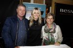 Amsterdam 14 juni 2016
Presentatie electrische fiets van het merk BESV met Estavana Polman. CEO Andy Su is ook aanwezig bij de presentatie in het Amstel Hotel. Estavana met vader en moeder
