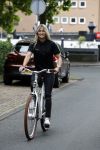 Amsterdam 14 juni 2016
Presentatie electrische fiets van het merk BESV met Estavana Polman. CEO Andy Su is ook aanwezig bij de presentatie in het Amstel Hotel.