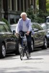 Amsterdam 10 jnuni 2016
Fred Oster op de fiets in A~msterdam zuid.