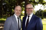 Haarzuilens 22 juni 2016
Haringparty op kasteel Haarzuilens. Mart Visser met vriend Job