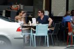Amsterdam 7 juni 2016
Martijn Krabbe en zijn vriendin Noi Pakon op terras bij Loetje.