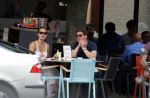 Amsterdam 7 juni 2016
Martijn Krabbe en zijn vriendin Noi Pakon op terras bij Loetje.