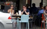 Amsterdam 7 juni 2016
Martijn Krabbe en zijn vriendin Noi Pakon op terras bij Loetje.