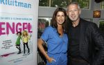 Amsterdam 20 juni 2016
Boekpresentatie Isa Hoes en Vlinder Kmaerling in het blauwe theehuis in het vondelpark. Isa met broer Onno Hoes