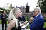 Haarzuilens 22 juni 2016
Haringparty op kasteel Haarzuilens. Pieter v Vollenhoven met Annette de Vries