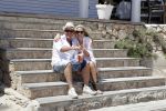 ibiza 27 juni 2016
Sonja Bakker met man Jan Reus en zoon Bram bij cala Bassa. Ze rijden in een VW kever cabrio.