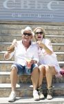 ibiza 27 juni 2016
Sonja Bakker met man Jan Reus en zoon Bram bij cala Bassa. Ze rijden in een VW kever cabrio.