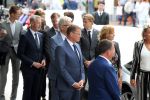 Den Bosch 123 juni 2018
Afscheidsdienst / begrafenis moeder Albert Verlinde . Onno Hoes draagt mede de kist.