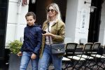 Amsterdam 18 juni 2018
Christie Bokma met zoontje op de pc hooftstraat.