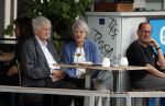 Amsterdam 19 juni 2018
Frits Bolkestein met zijn vrouw Femke Boersma op terras en op de utrechtsestraat.
