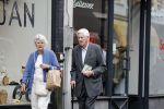 Amsterdam 19 juni 2018
Frits Bolkestein met zijn vrouw Femke Boersma op terras en op de utrechtsestraat.