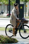 Amsterdam 20 juni 2018
Halina Reijn vertrekt met fiets na bezoek aan Lassus tandartsen.