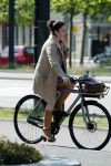 Amsterdam 20 juni 2018
Halina Reijn vertrekt met fiets na bezoek aan Lassus tandartsen.