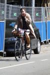 Amsterdam 20 juni 2018
Halina Reijn vertrekt met fiets na bezoek aan Lassus tandartsen.