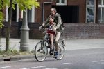 Amsterdam 15 juni 2018
Johan Neijenhuis met dochter op de fiets.