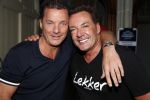 Amersfoort 20 juni 2018
Muziekfeest op het plein in Amersfoort. AVRO/TROS zenden het uit. John de Bever  met Gerard Joling