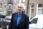 Amsterdam 20 juni 2018
Joop v Zijl op straat in Amsterdam zuid.