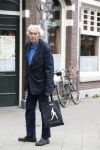 Amsterdam 20 juni 2018
Joop v Zijl op straat in Amsterdam zuid.