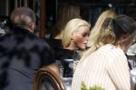 Amsterdam 18 april 2018
Judith osborn met (een) vriend op etrras bij George.