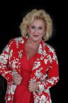 Muiden 18 juni 2018
UITREIKING COSMOQUEEN AWARD 2018 AAN KARIN BLOEMEN EN MARJOLEIN DE JONG door Anita Witzier.