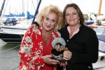Muiden 18 juni 2018
UITREIKING COSMOQUEEN AWARD 2018 AAN KARIN BLOEMEN EN MARJOLEIN DE JONG door Anita Witzier.