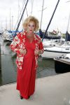 Muiden 18 juni 2018
UITREIKING COSMOQUEEN AWARD 2018 AAN KARIN BLOEMEN EN MARJOLEIN DE JONG door Anita Witzier.