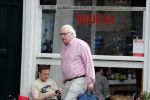 Amsterdam 19 juni 2018
Mart Smeets op straat in centrum Amsterdam.