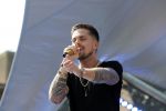 Waalwijk 26 juni 2019
Tros muziekfeest op het plein in Waalwijk.Andre Hazes