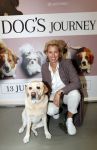 Amsterdam 12 juni 2019
Premiere a dogs Journey by Lucky Smit.
Bas Smit Anouk Smulders en Rosanna Kluivert zijn aanwezig met hun honden.
